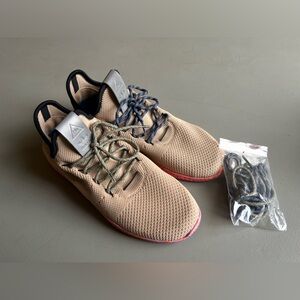 Adidas Pharrell Williams - HU Tennis with Extra Laces